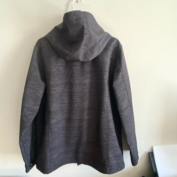 Izod Spring Jacket for men, size Medium - Picture 3 of 10